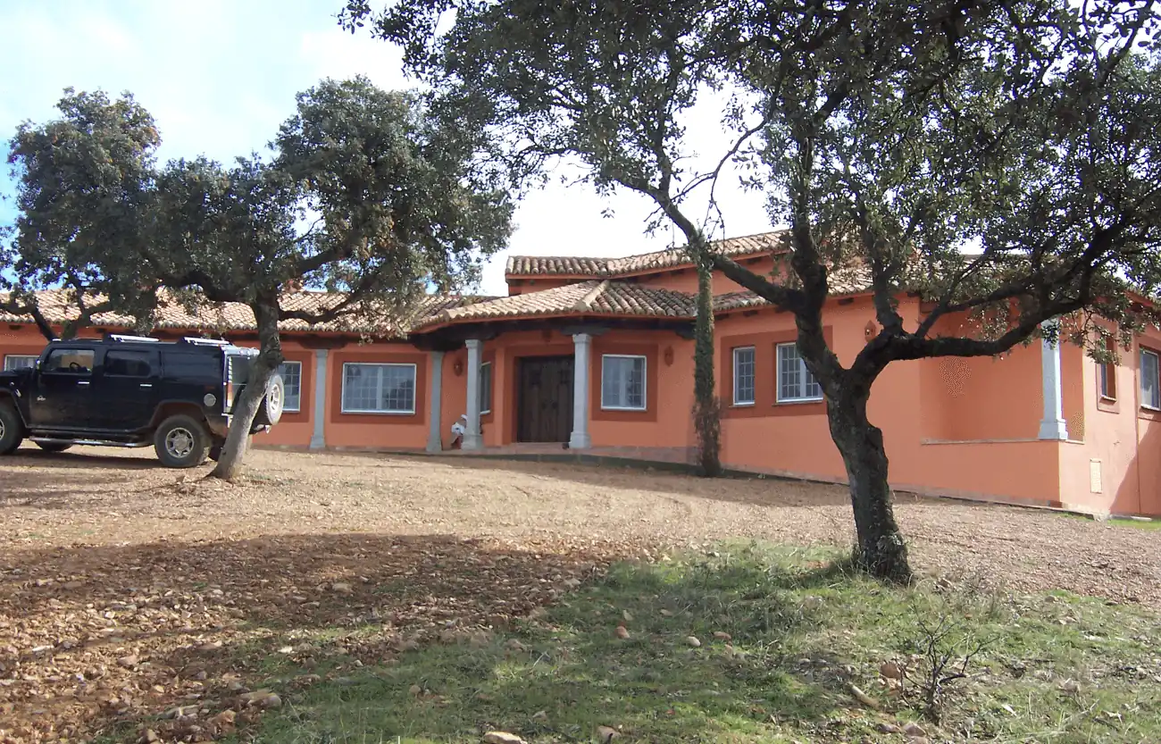 Vivienda unifamiliar en Navalpino, Ciudad Real – imagen 1