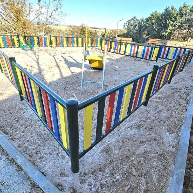 Parque infantil en Matarrubia, Guadalajara – imagen 1