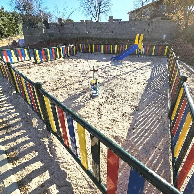 Parque infantil en Matarrubia, Guadalajara – imagen 3