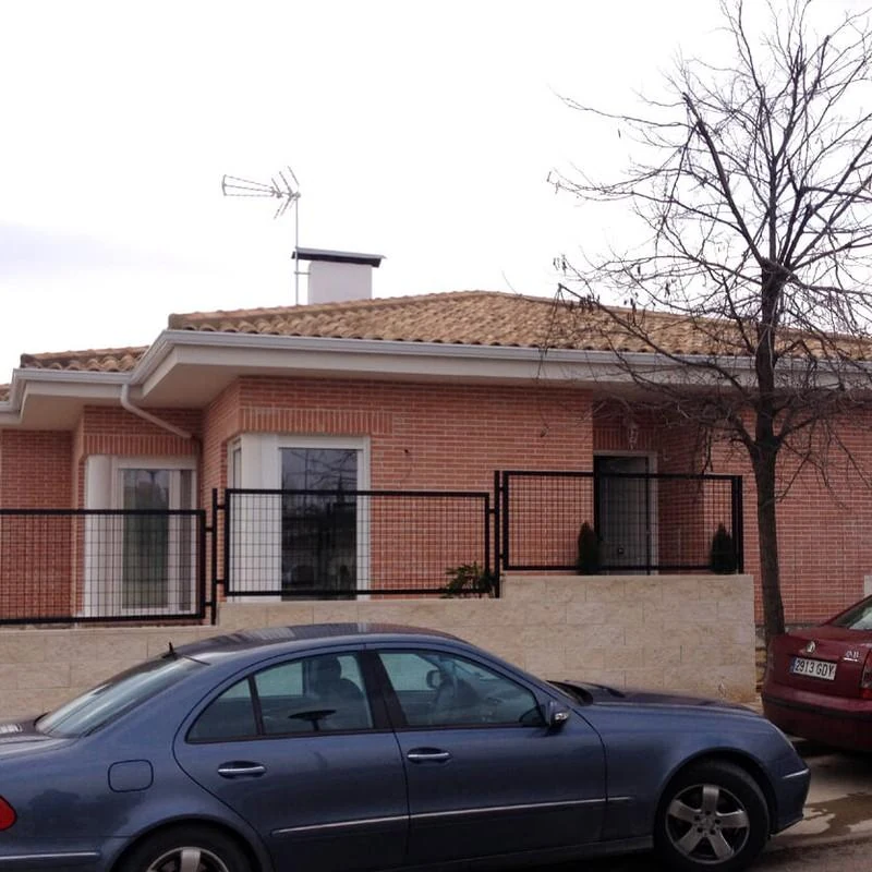 Vivienda unifamiliar en Villanueva de la Torre I, Guadalajara – imagen 2